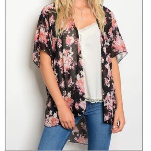 🌸🌺🌸🌺Black Floral Kimono🌸🌺🌸🌺